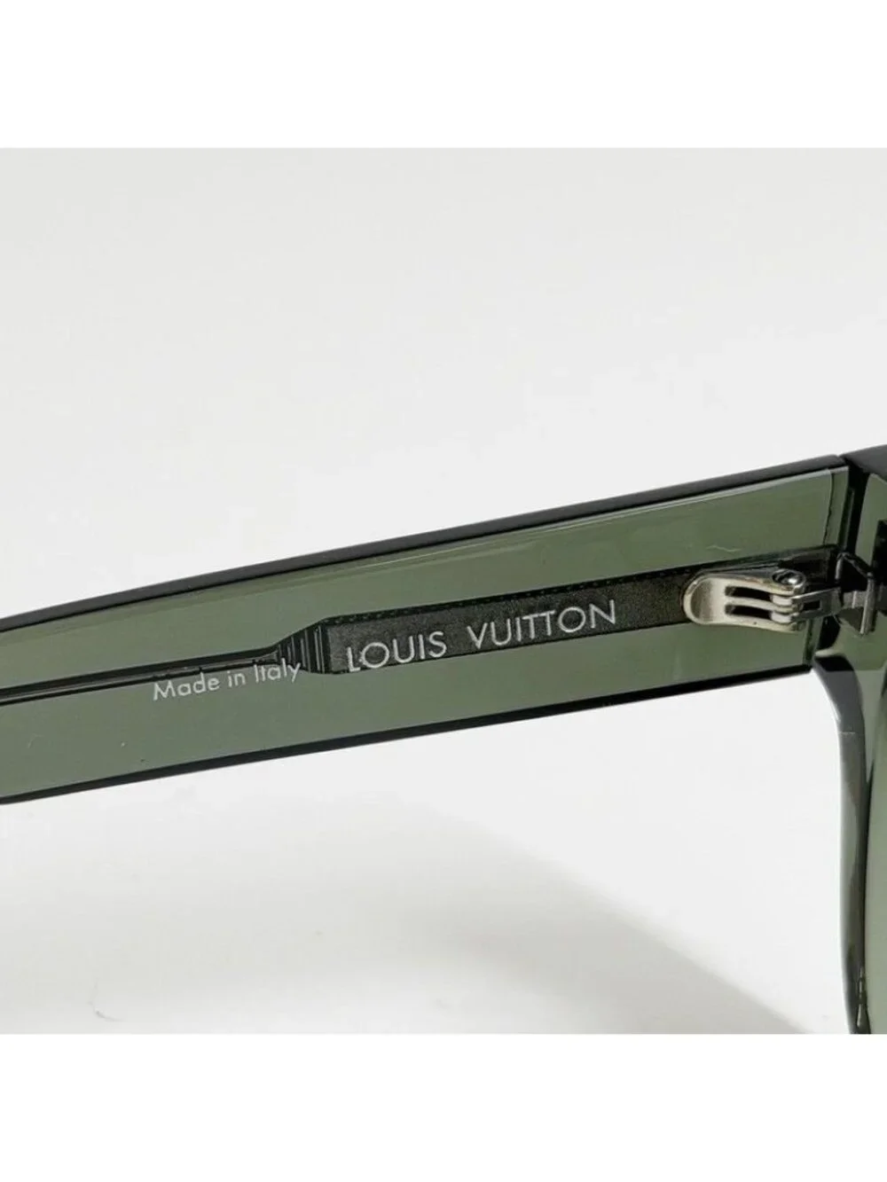 Louis Vuitton this authentic